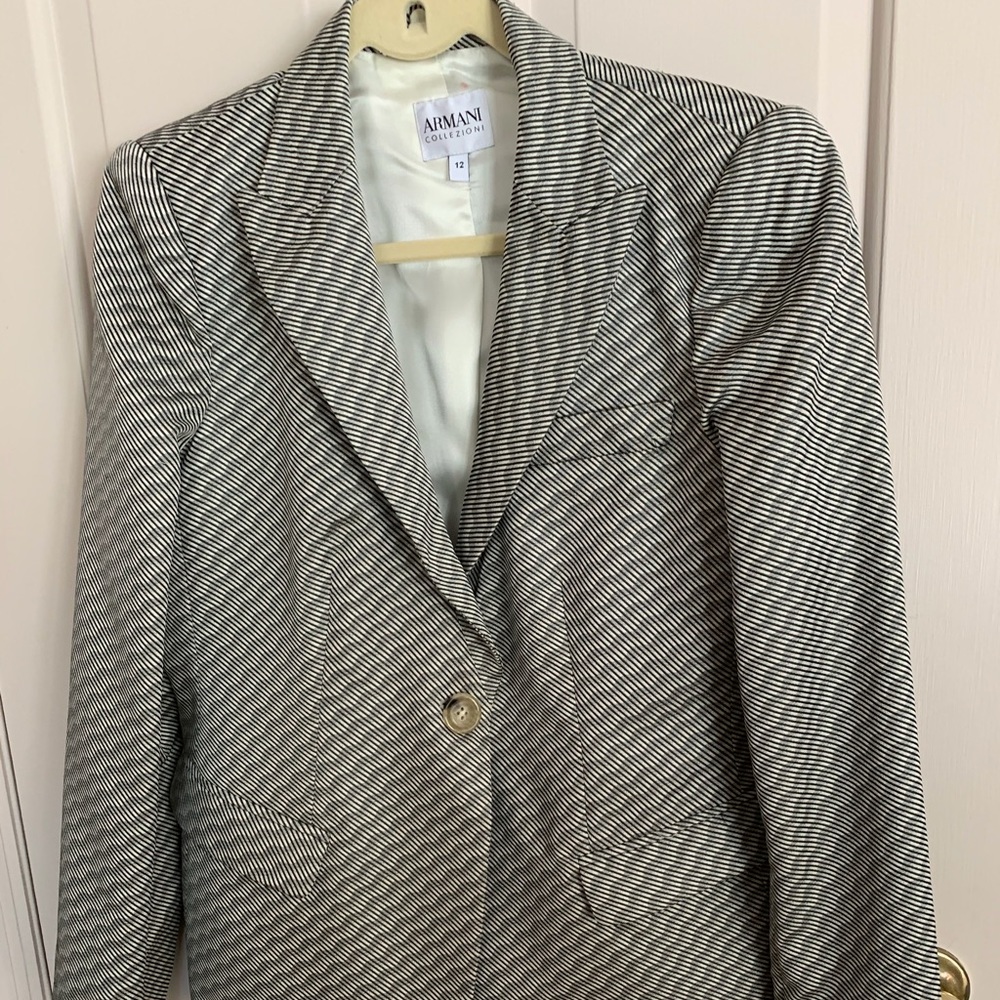 Armani black & cream patterned jacket.